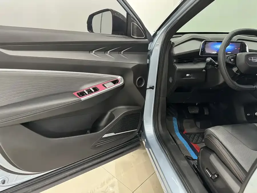 Geely Atlas Boyue 2023 Boyue COOL 1.5TD Smart Link + 2024 — миниатюра 2