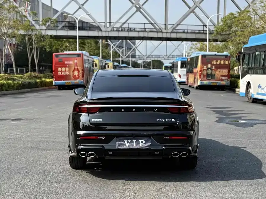 Geely Xingrui Xingrui 2023 2.0TD only available in green version 2023 — миниатюра 2