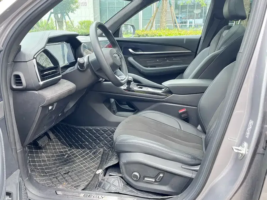 Geely Monjaro Xingyue L 2024 2.0TD High Power Automatic 2WD Skyline Edition 2024 — миниатюра 2