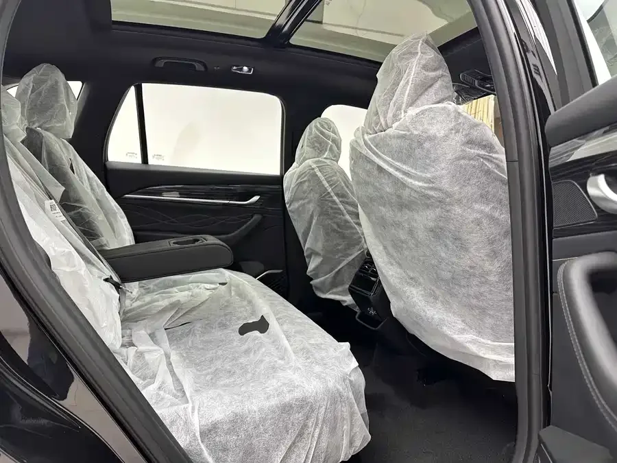 Geely Monjaro Xingyue L 2024 2.0TD DCT EVO 2WD Changfeng Edition 2025 — миниатюра 3