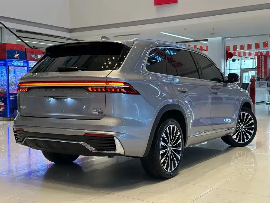 Geely Monjaro Geely Xingyue L 2026 Oriental Yao 2.0TD Automatic Star Edition 2025 — миниатюра 2