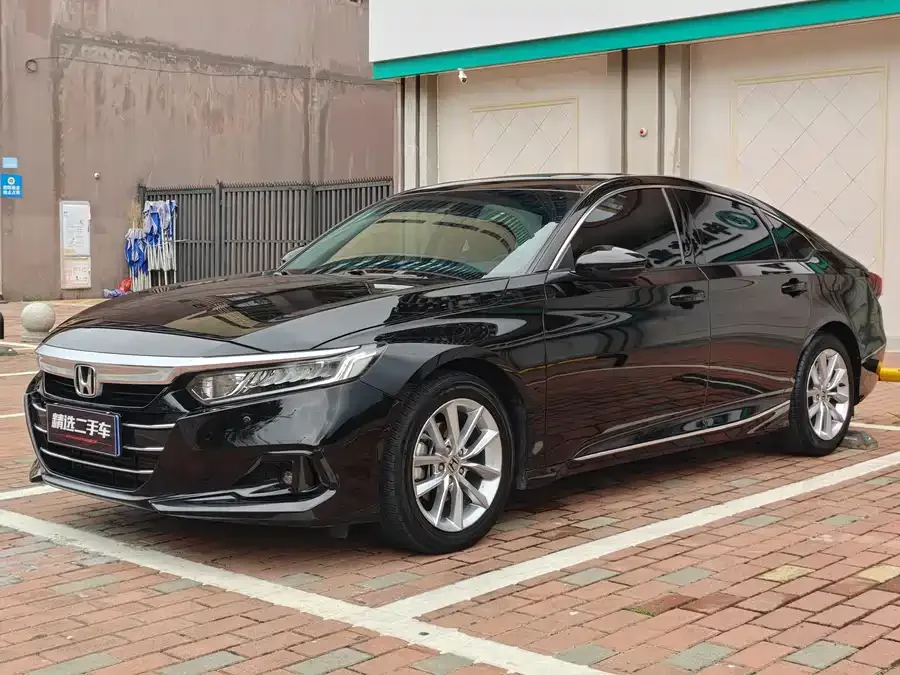 Honda Accord Accord 2022 260TURBO Deluxe Edition 2022 — фото 1, купить с доставкой в Москву