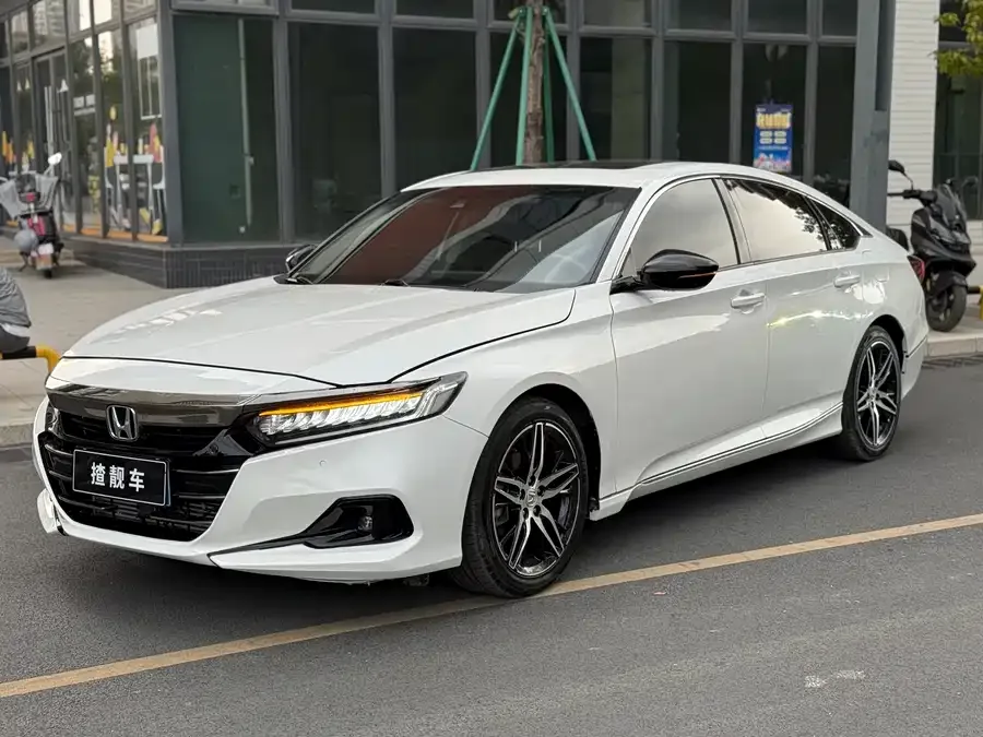 Honda Accord 2022 Accord 260TURBO Fantasy Night Premium Edition 2023 — фото 1, купить с доставкой в Москву
