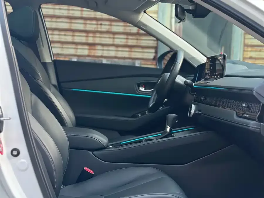 Honda Accord Accord 2025 260TURBO Premium Edition 2025 — миниатюра 4