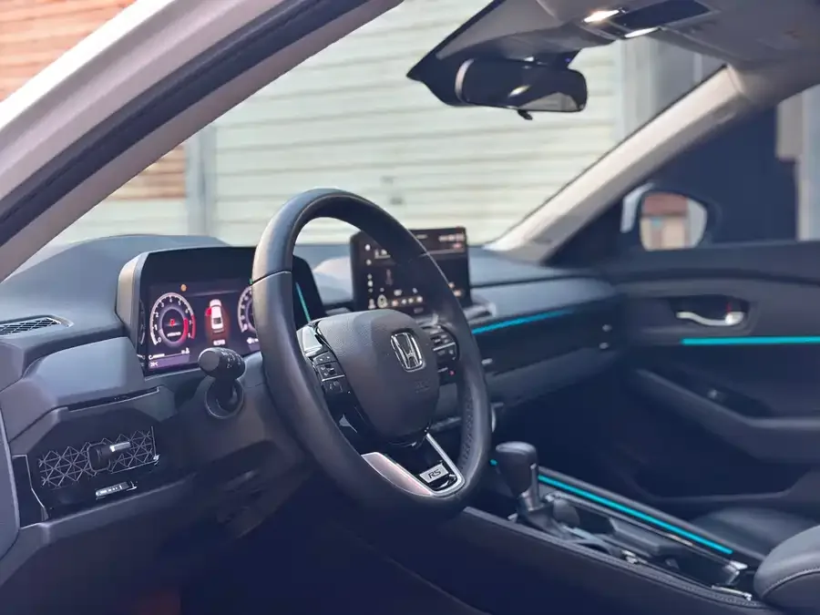 Honda Accord Accord 2025 260TURBO Premium Edition 2025 — миниатюра 5