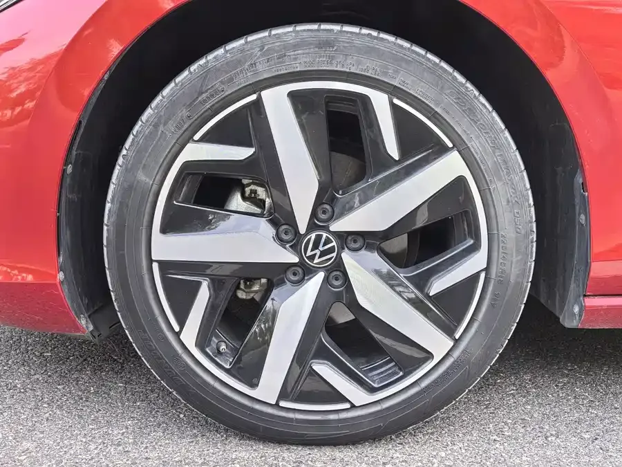Volkswagen Lamando 2024 Lingdu Lingdu L 280TSI DSG Cool Edition 2024 — миниатюра 5