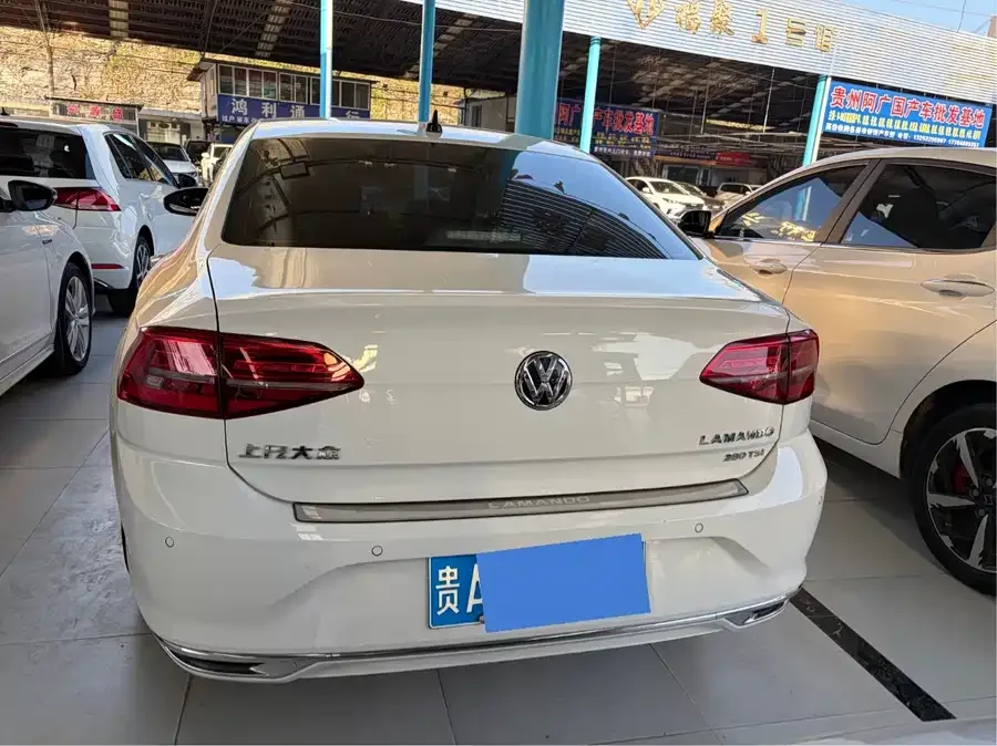 Volkswagen Lamando Lingdu 2021 280TSI DSG Comfort Edition 2022 — миниатюра 4