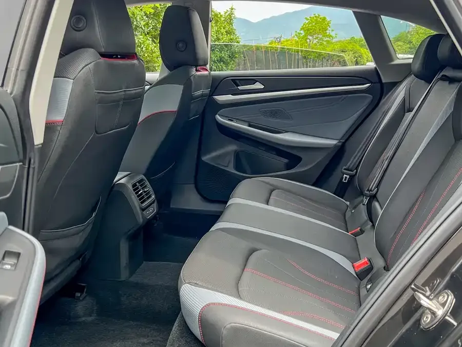 Volkswagen Lamando 2022 Lingdu Lingdu L 280TSI DSG Hot Edition 2022 — миниатюра 4