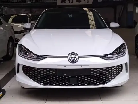 Volkswagen Lamando 2023 купить в Москве