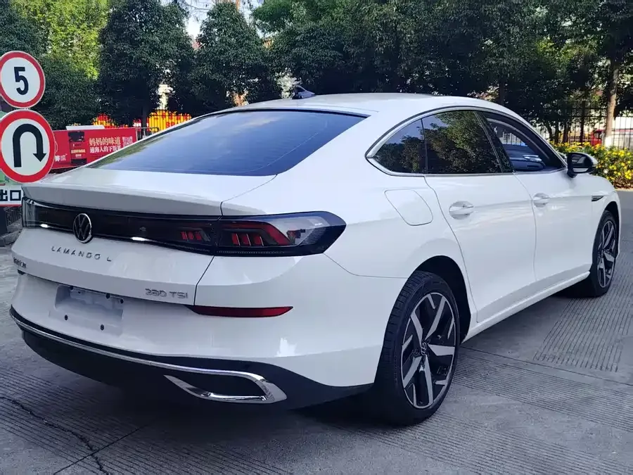 Volkswagen Lamando 2023 Lingdu Lingdu L 280TSI DSG Cool Edition 2023 — миниатюра 3