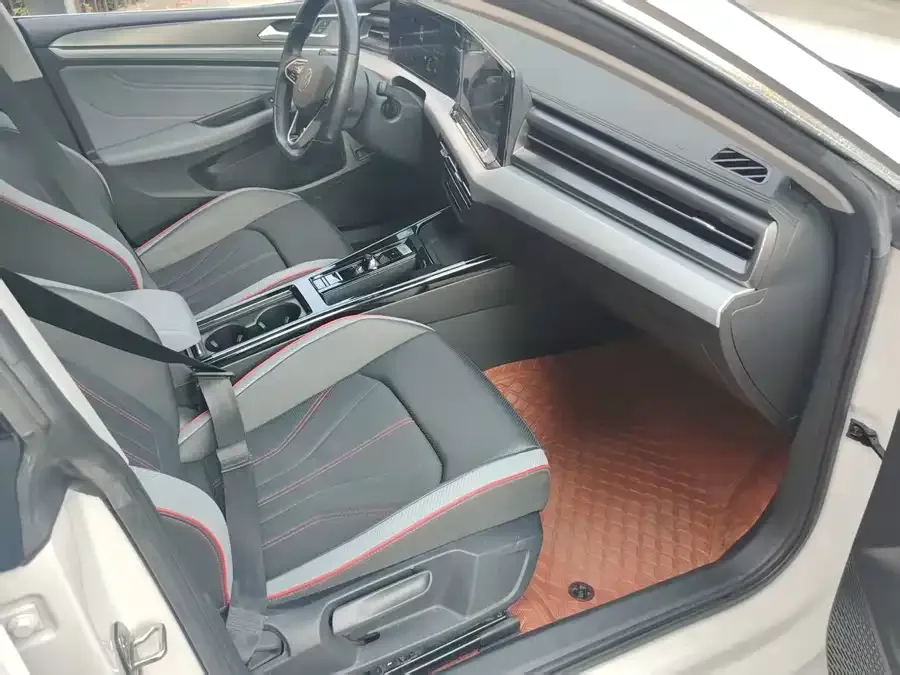 Volkswagen Lamando 2023 Lingdu Lingdu L 280TSI DSG Cool Edition 2023 — миниатюра 5