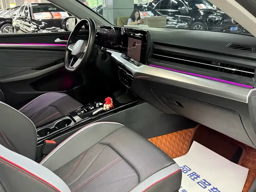 Volkswagen Lamando 2022 Lingdu Lingdu L 280TSI DSG Hot Edition 2022 — миниатюра 5