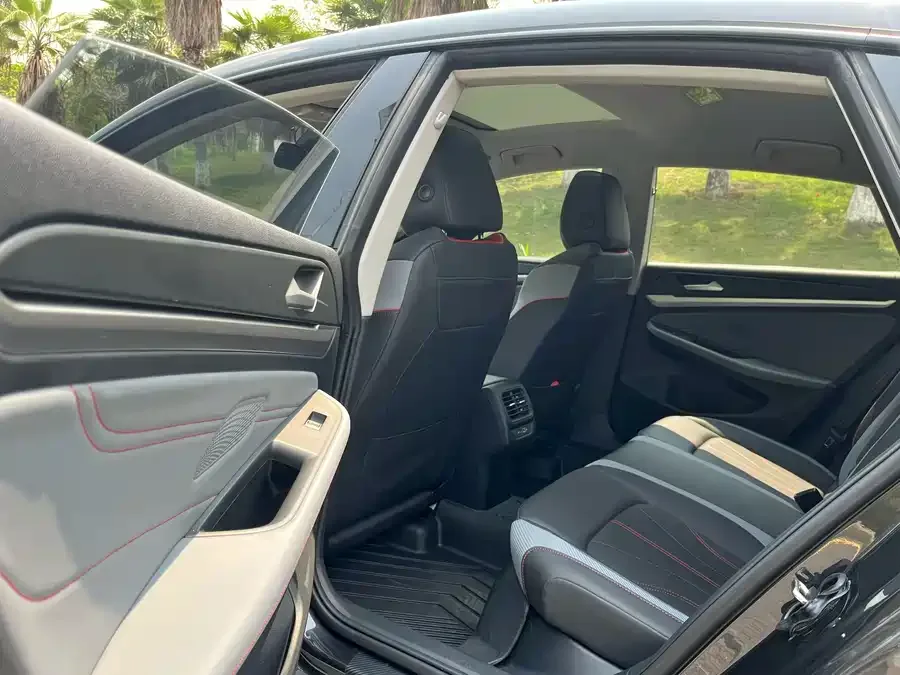 Volkswagen Lamando 2022 Lingdu Lingdu L 280TSI DSG Hot Edition 2023 — миниатюра 4
