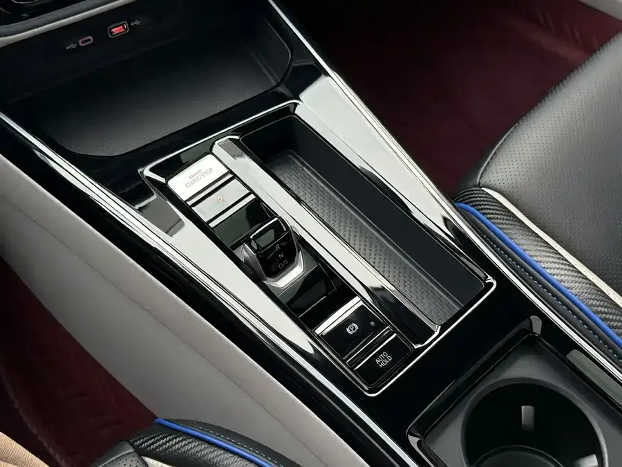 Volkswagen Lamando Lingdu 2023 Lingdu L 280TSI DSG Super Hot Flagship Edition 2022 — миниатюра 5