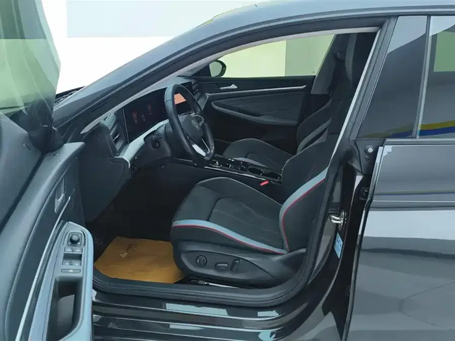 Volkswagen Lamando 2022 Lingdu Lingdu L 280TSI DSG Hot Edition 2023 — миниатюра 3