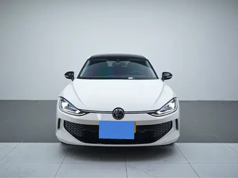 Volkswagen Lamando 2023 купить в Москве