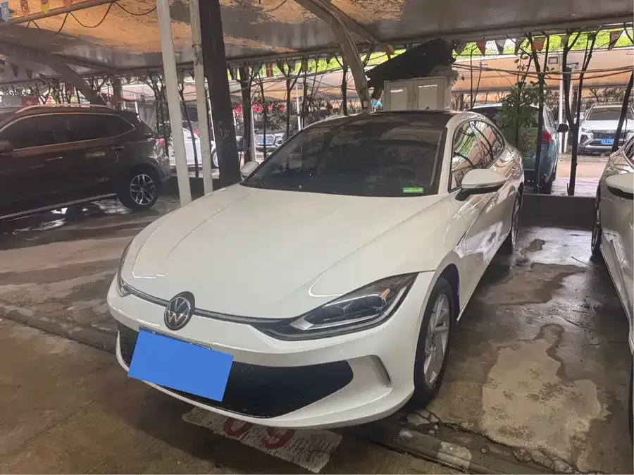 Volkswagen Lamando 2023 Lingdu Lingdu L 280TSI DSG Hot Edition 2023 — фото 1, купить с доставкой в Москву