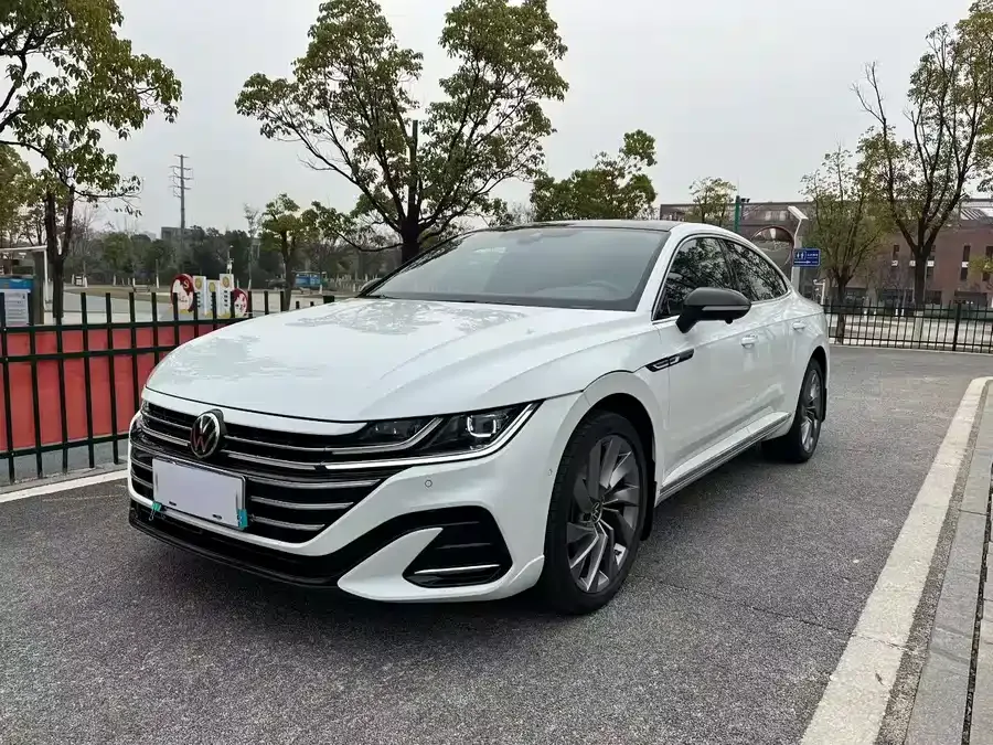Volkswagen FAW- CC 2024