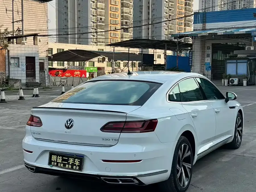 Volkswagen FAW- CC FAW-Volkswagen CC 2021 330TSI Dazzling Edition 2022 — миниатюра 2