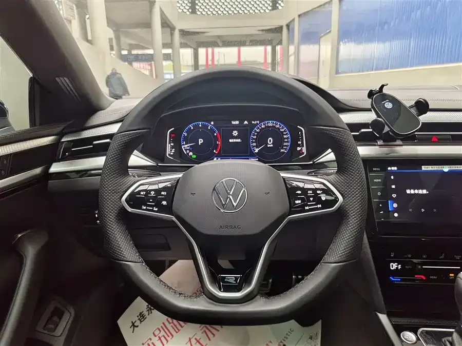 Volkswagen FAW- CC FAW-Volkswagen CC 2025 380TSI Eye-catching Public Edition 2025 — миниатюра 4