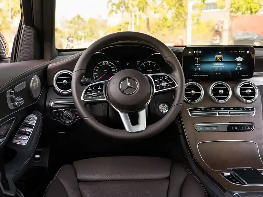 Mercedes-Benz GLC-Class Mercedes-Benz GLC 2022 facelift GLC 300 L 4MATIC Dynamic Collector's Edition 2022 — миниатюра 3