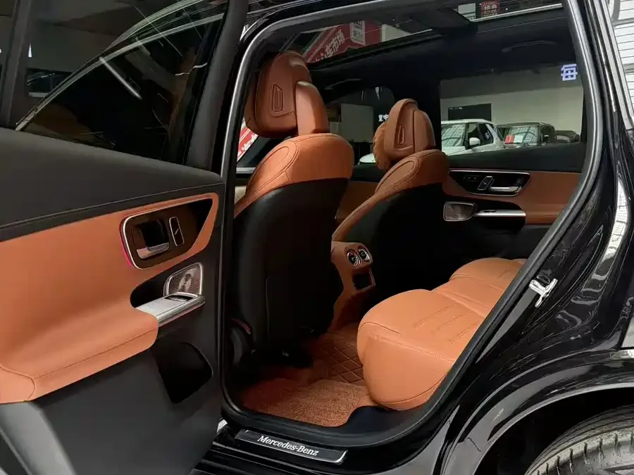 Mercedes-Benz GLC-Class Mercedes-Benz GLC 2025 GLC 300 L 4MATIC Dynamic 5-seater 2025 — миниатюра 3