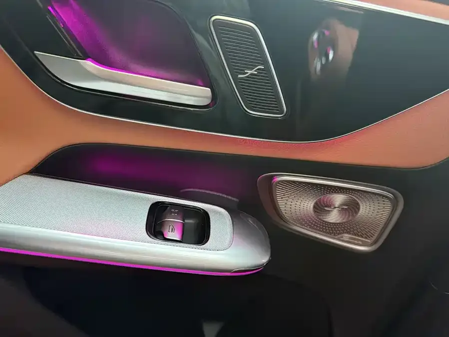 Mercedes-Benz GLC-Class Mercedes-Benz GLC 2025 GLC 300 L 4MATIC Dynamic 5-seater 2025 — миниатюра 5