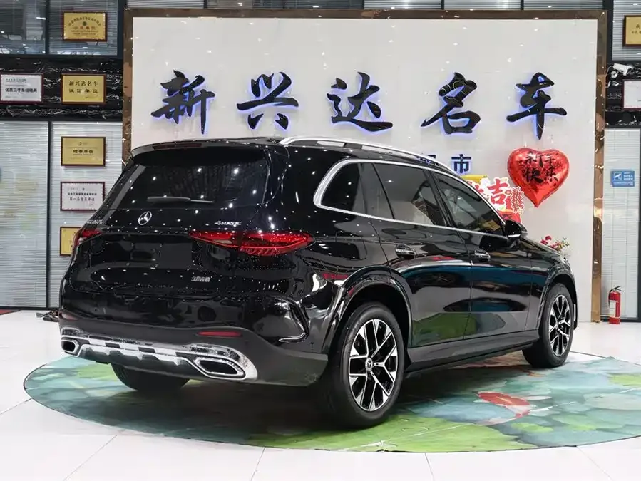 Mercedes-Benz GLC-Class Mercedes-Benz GLC 2024 GLC 260 L 4MATIC luxury 5-seater 2024 — миниатюра 2