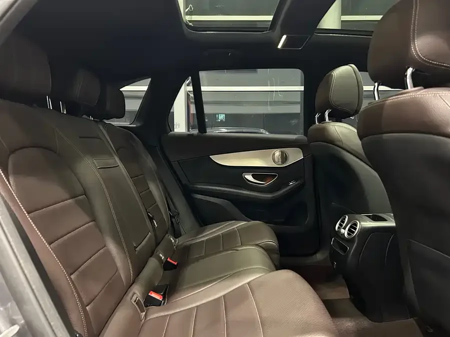 Mercedes-Benz GLC-Class Mercedes-Benz GLC 2021 GLC 260 L 4MATIC Dynamic 2022 — миниатюра 4