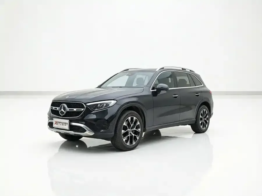 Mercedes-Benz GLC-Class 2023