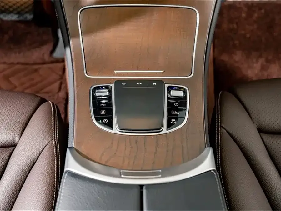 Mercedes-Benz GLC-Class Mercedes-Benz GLC 2022 facelift GLC 300 L 4MATIC Dynamic Edition 2022 — миниатюра 4