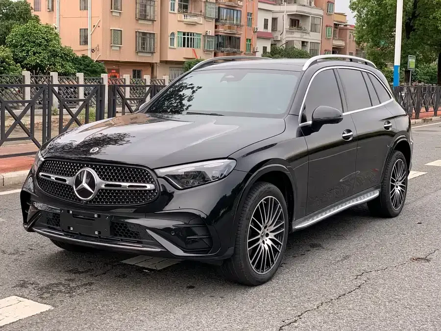 Mercedes-Benz GLC-Class 2024