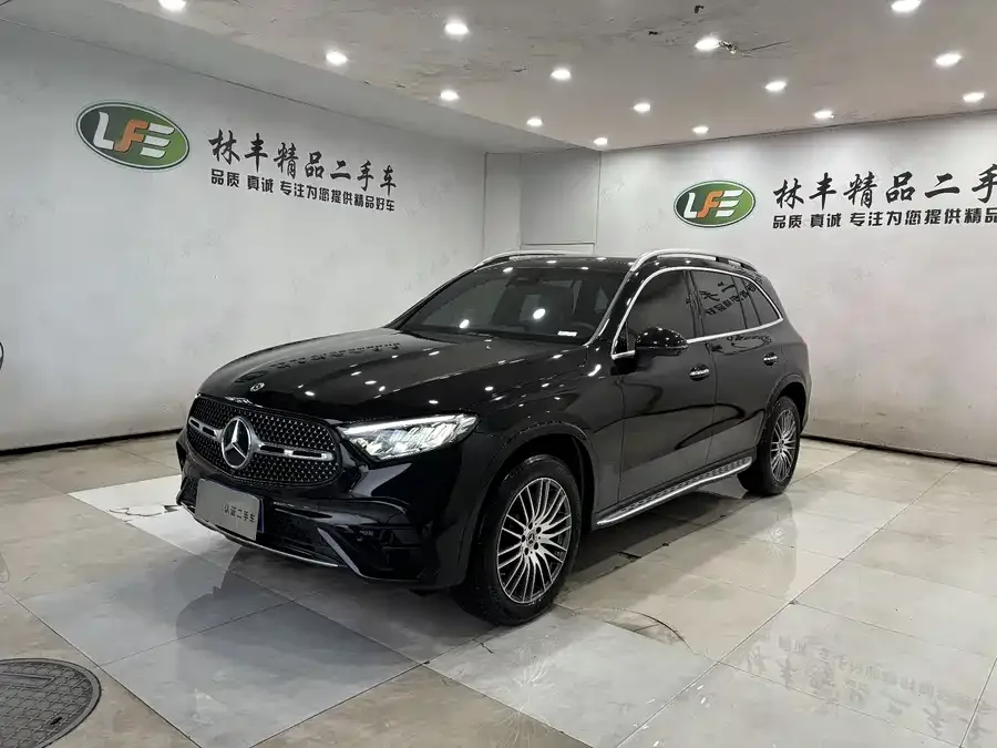 Mercedes-Benz GLC-Class 2025