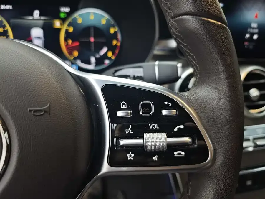 Mercedes-Benz GLC-Class Mercedes-Benz GLC 2022 facelift GLC 300 L 4MATIC Luxury 2023 — миниатюра 3