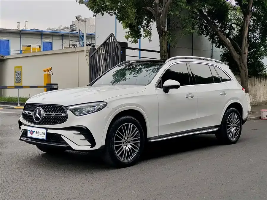 Mercedes-Benz GLC-Class 2024