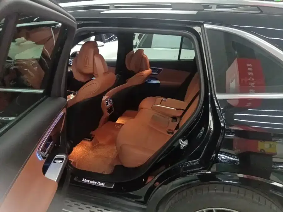 Mercedes-Benz GLC-Class Mercedes-Benz GLC 2024 facelift GLC 300 L 4MATIC Dynamic 5-seater 2024 — миниатюра 4