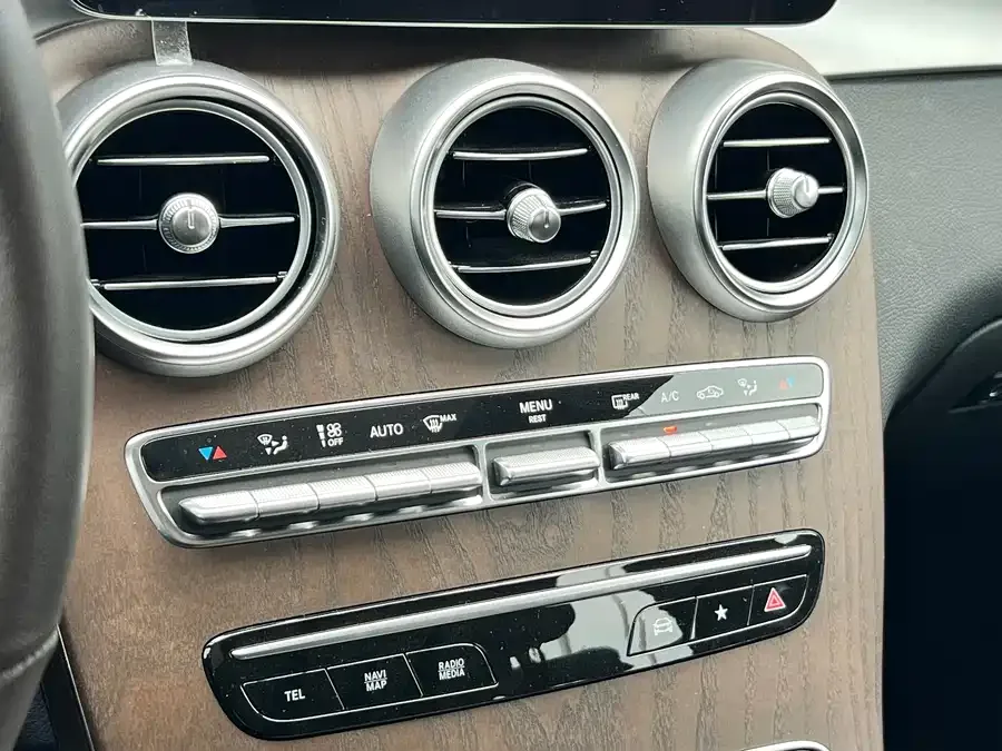 Mercedes-Benz GLC-Class Mercedes-Benz GLC 2022 facelift GLC 260 L 4MATIC Luxury 2023 — миниатюра 5