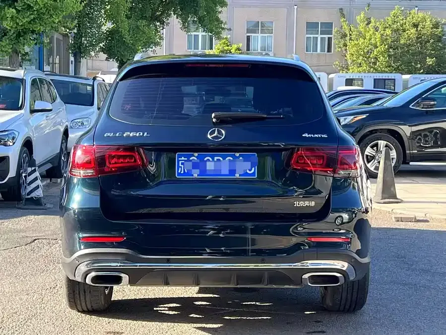 Mercedes-Benz GLC-Class Mercedes-Benz GLC 2022 Model 2 GLC 260 L 4MATIC Luxury Edition 2023 — миниатюра 4