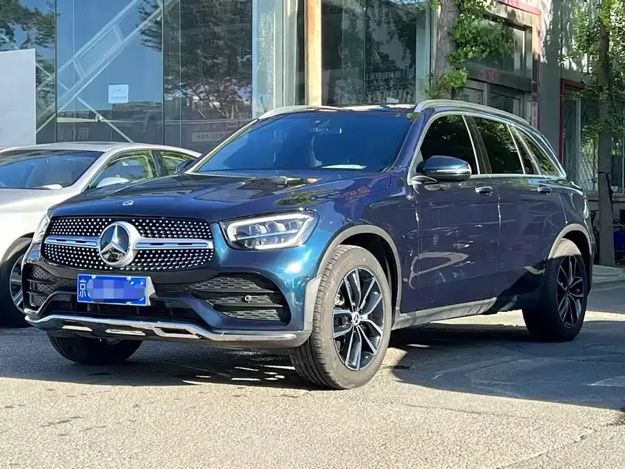 Mercedes-Benz GLC-Class Mercedes-Benz GLC 2022 Model 2 GLC 260 L 4MATIC Luxury Edition 2023 — фото 1, купить с доставкой в Москву