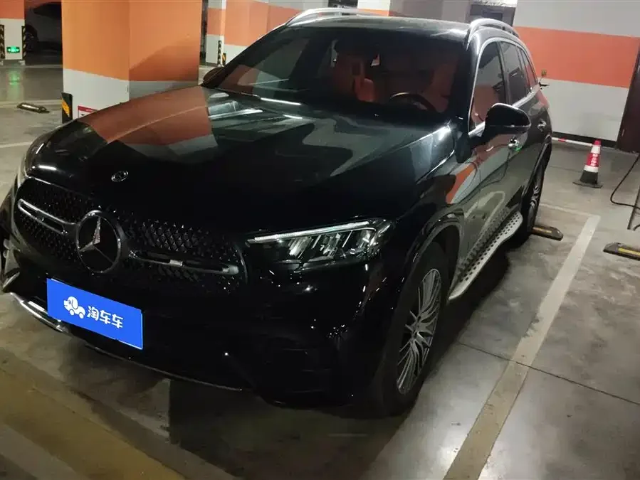 Mercedes-Benz GLC-Class 2025