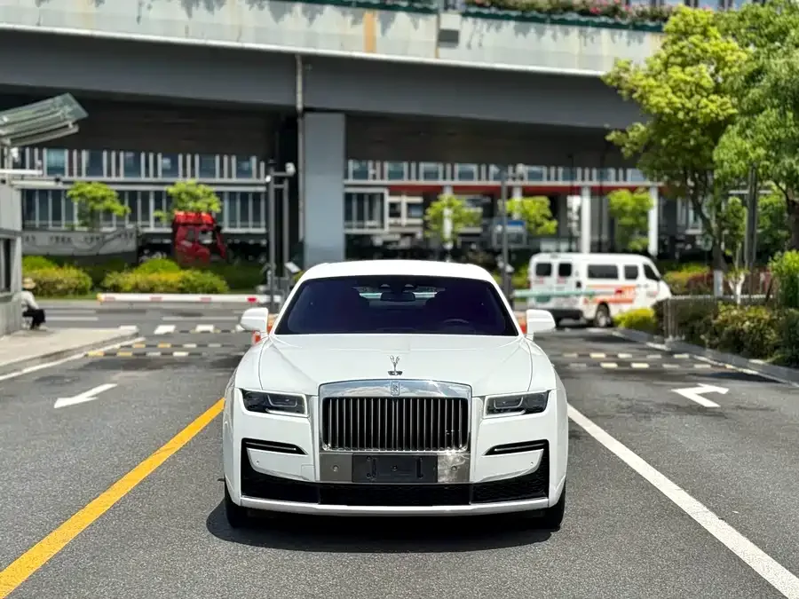 Rolls-Royce Ghost 2022