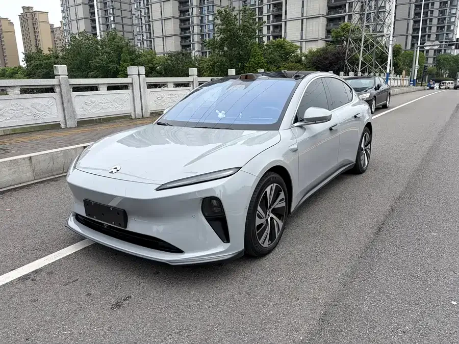 NIO ET5 2024