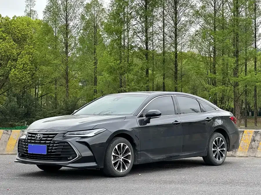 Toyota Avalon Asia Dragon 2022 2.0L Enterprising Edition 2022 — фото 1, купить с доставкой в Москву