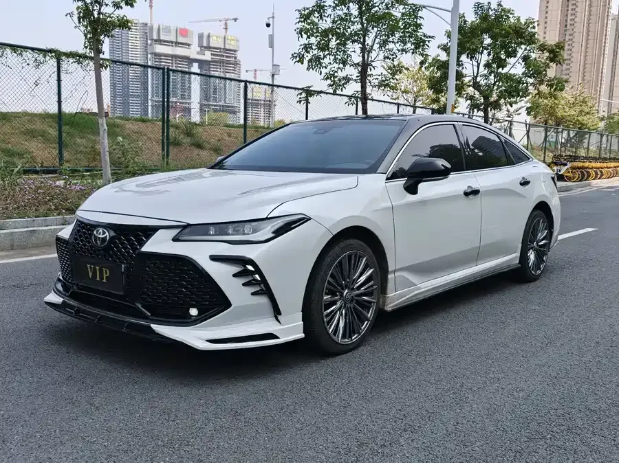 Toyota Avalon Asia Dragon 2022 2.0L Deluxe Edition 2022 — фото 1, купить с доставкой в Москву