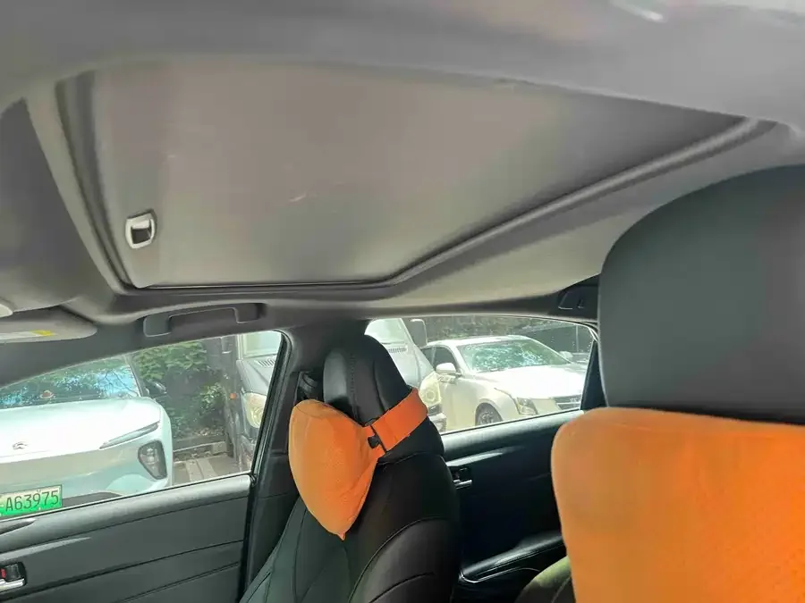 Toyota Avalon 2019 Avalon 2.0L XLE Premium Edition National VI 2022 — миниатюра 3