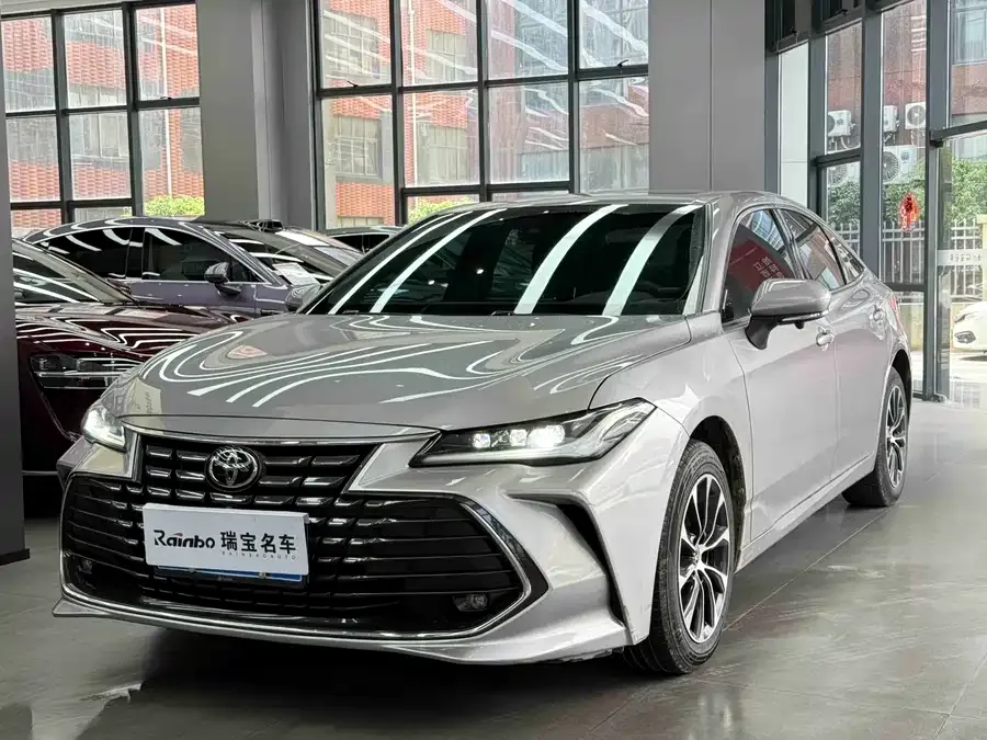 Toyota Avalon Asia Dragon 2022 2.0L Enterprising Edition 2022 — фото 1, купить с доставкой в Москву