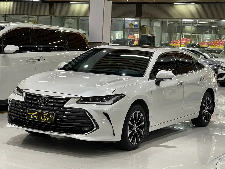Toyota Avalon Asia Dragon 2022 2.0L Deluxe Edition 2022 — фото 1, купить с доставкой в Москву