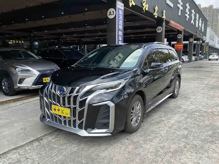 Toyota Sienna 2022