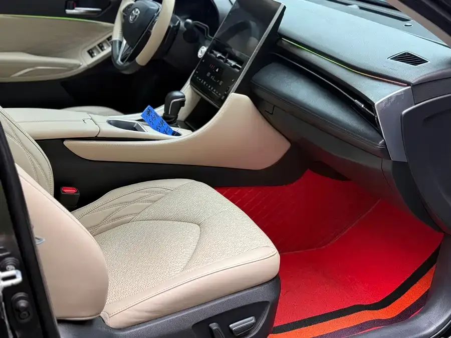 Toyota Avalon 2022 Avalon 2.5L Touring Premium Edition 2022 — миниатюра 3