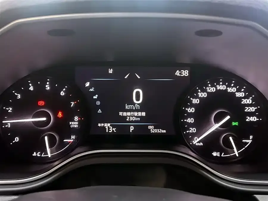 Toyota Avalon Asia Dragon 2022 2.0L Enterprising Edition 2022 — миниатюра 4